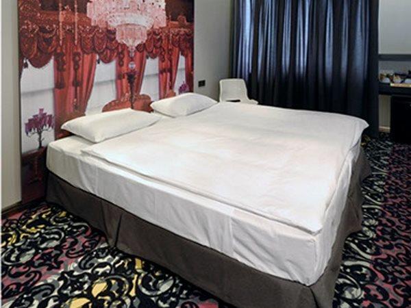 Inka Hotel Istanbul Bagian luar foto